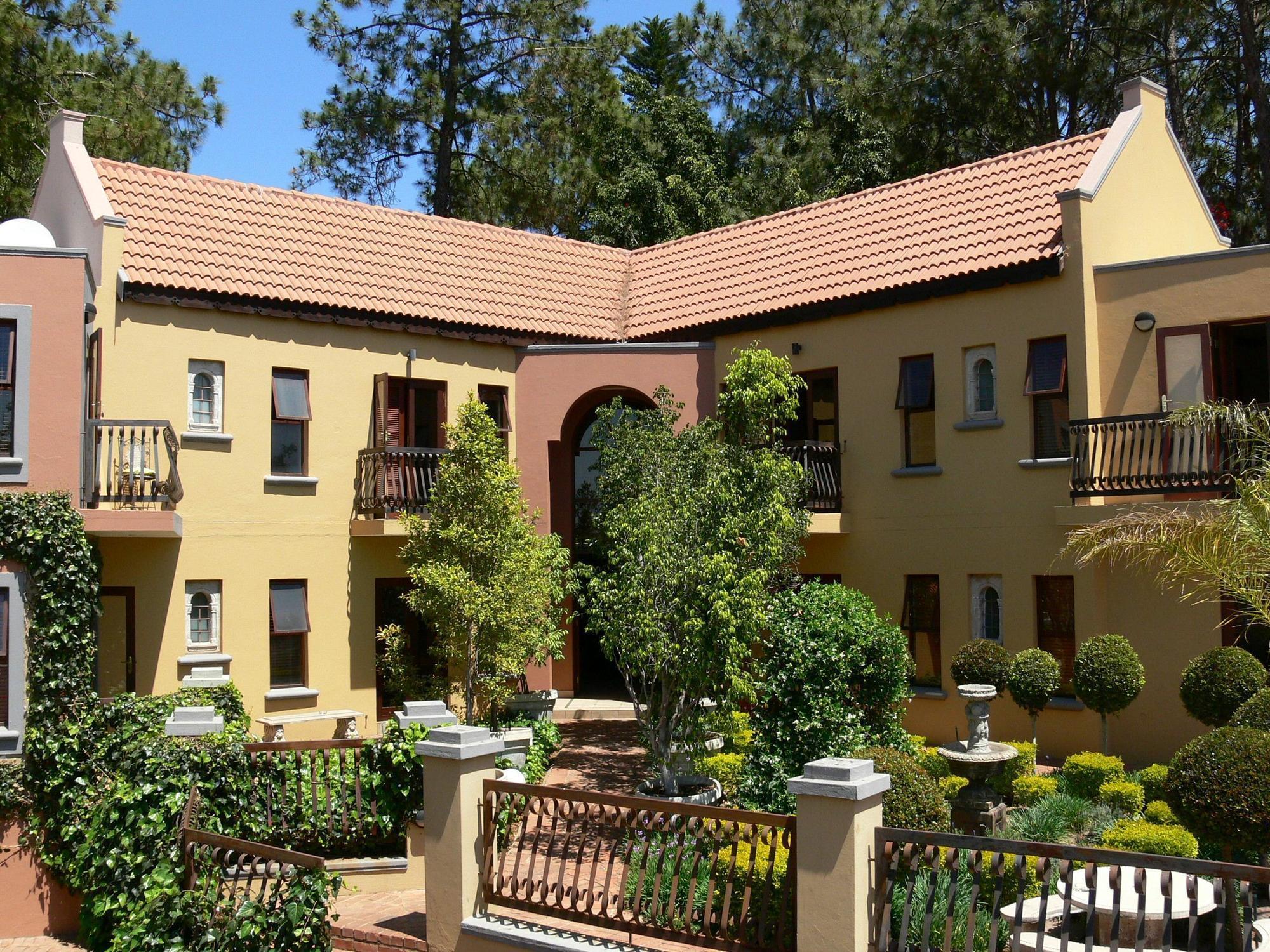 Bohemian Guesthouse - Претория Экстерьер фото