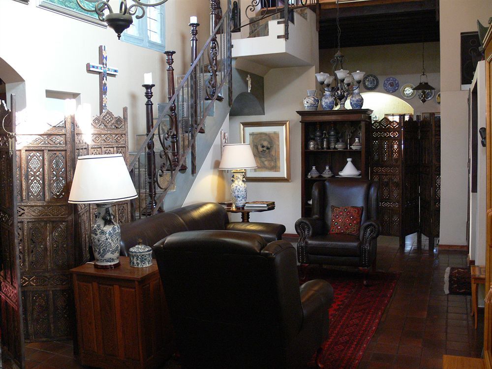 Bohemian Guesthouse - Претория Экстерьер фото