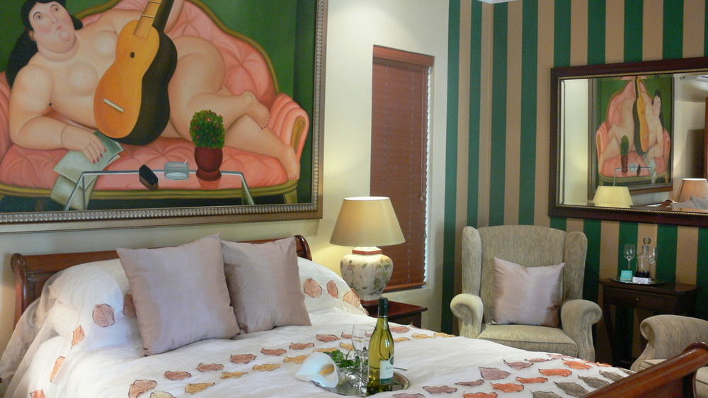 Bohemian Guesthouse - Претория Экстерьер фото