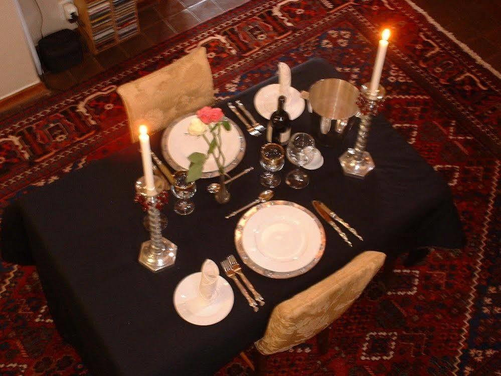 Bohemian Guesthouse - Претория Экстерьер фото