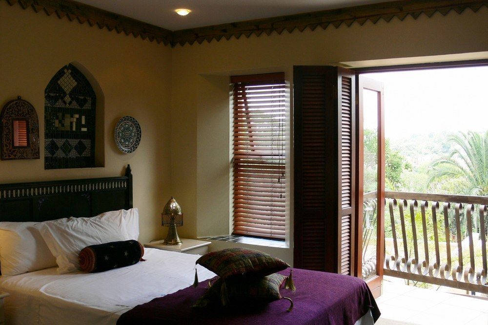 Bohemian Guesthouse - Претория Экстерьер фото