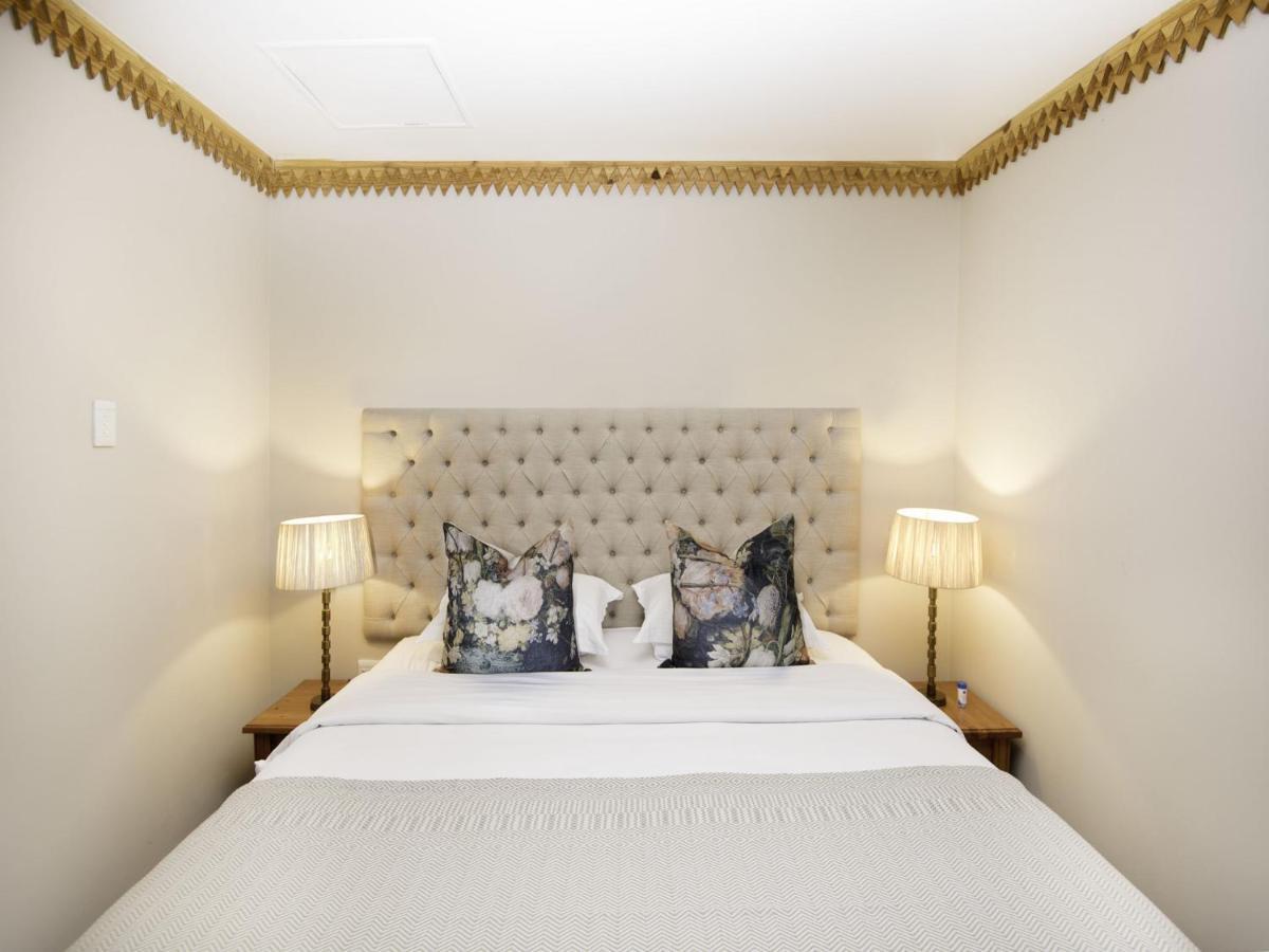 Bohemian Guesthouse - Претория Экстерьер фото